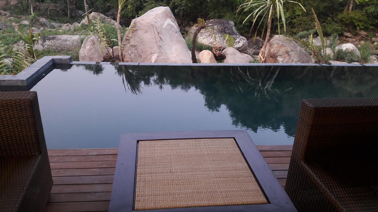 Namkat Yorla Pa Resort Ban Kat  Buitenkant foto