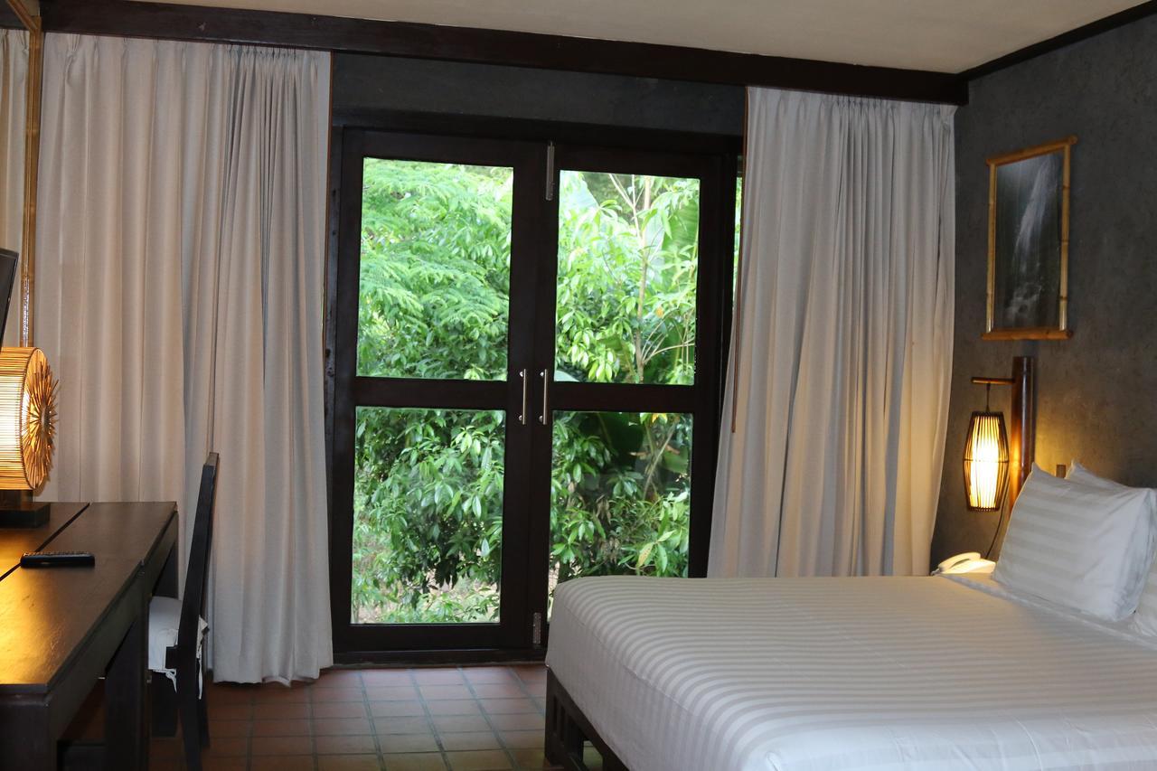 Namkat Yorla Pa Resort Ban Kat  Buitenkant foto