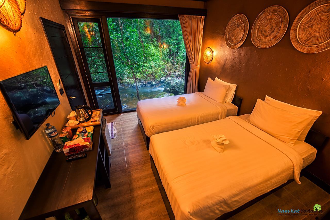 Namkat Yorla Pa Resort Ban Kat  Buitenkant foto